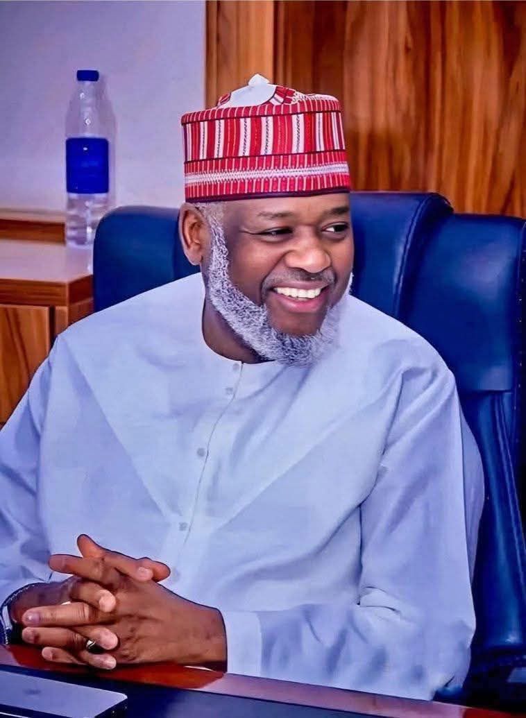 fb_img_17747262464071915589148587962544